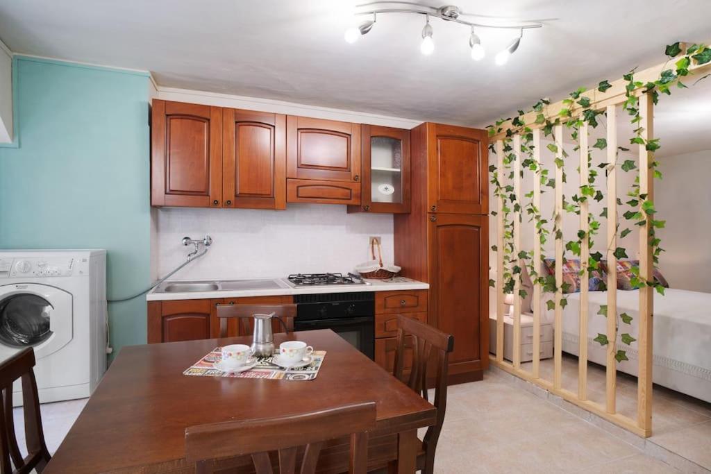 Ferienwohnung Casa Della Nonna Teresa Bordighera Exterior foto