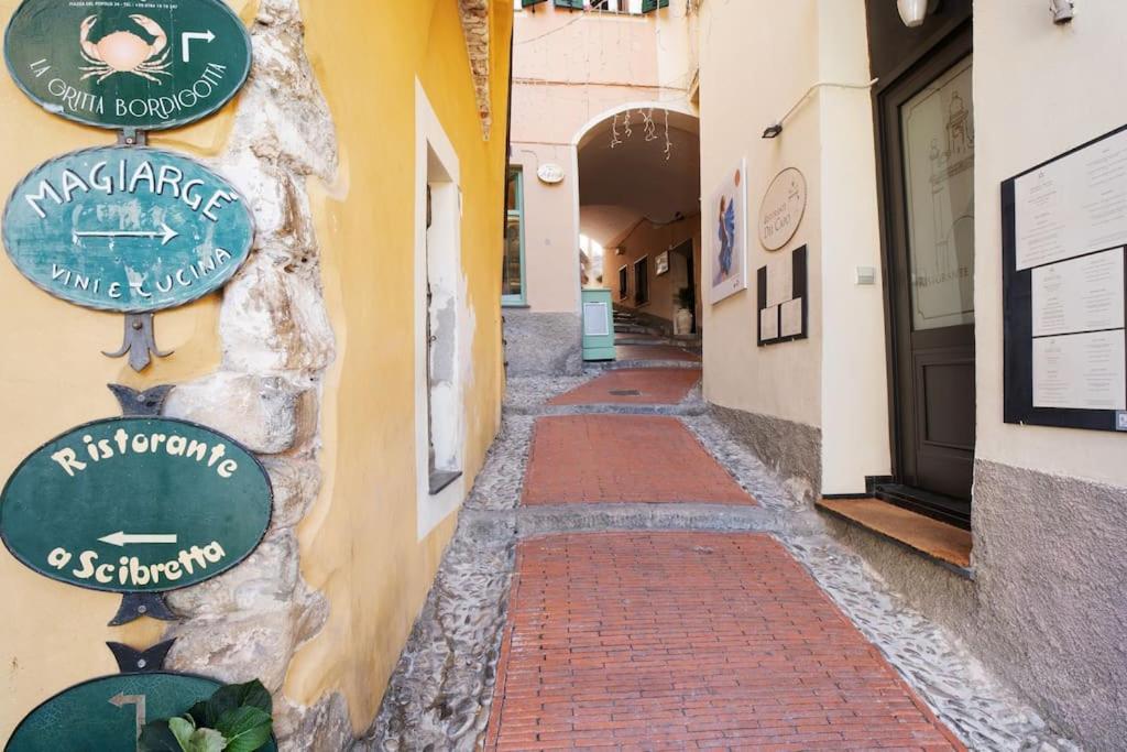 Ferienwohnung Casa Della Nonna Teresa Bordighera Exterior foto